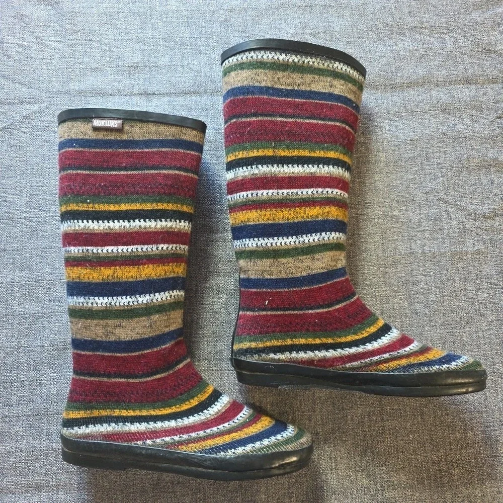 Muk Luks Aubrie Tall Knit Rubber Rain Boots Size 10 southwest stripes aztec
